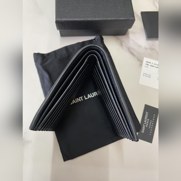 Saint Laurent Black Crocodile Embossed Wallet - Picture 12 of 16